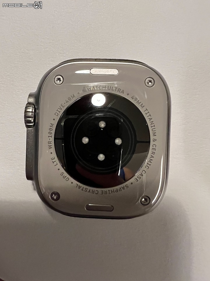 【超LAG開箱】 Apple Watch Ultra + Apple Watch Series 8 與 Apple Watch Series 7關箱