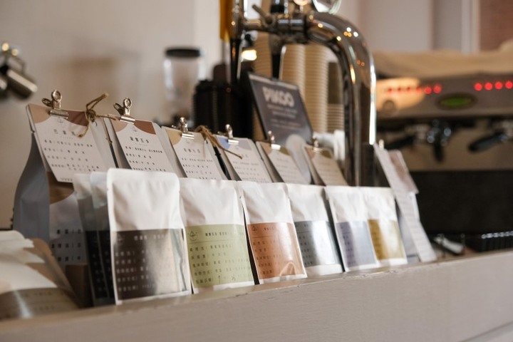 台中北區|隱藏住宅區人氣咖啡廳！必點獨家茶咖啡.手作甜點