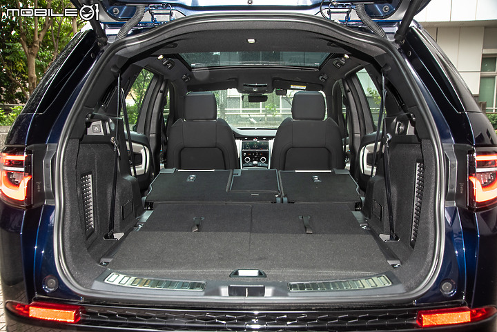 Land Rover新年式Discovery Sport P250 R-Dynamic SE七座車型試駕|配備有增亦有減,空間機能依然表現亮眼!