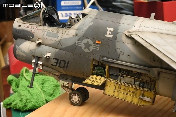 [模型製作記] 1/32 A-7E 戰鬥紅雞