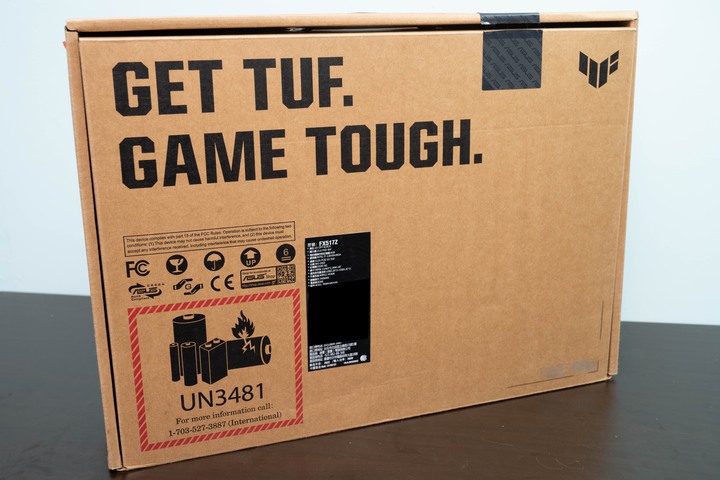 平價入門優選，ASUS TUF Gaming DASH F15 FX517ZC 電競筆電開箱測試