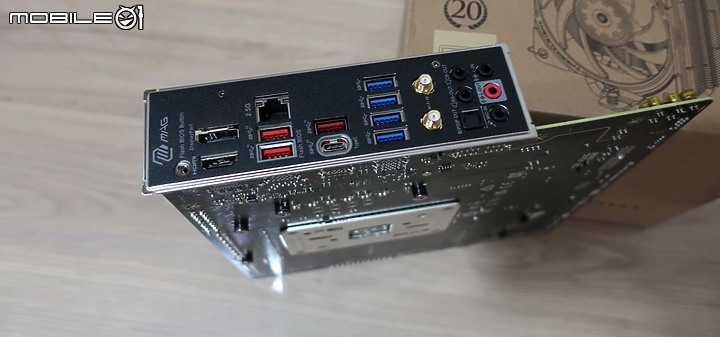 經典 MORTAR 迫擊砲 msi 微星 AM5 B650 Mortar WiFi 開箱