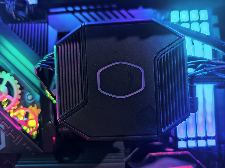 點我看大圖 【 Intel YES!】2022 Intel Taiwan Open House 無以倫比的性能展示!