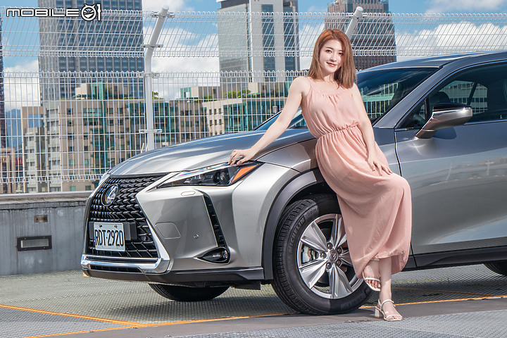 Lexus UX 250h 新年式試駕|影音系統再升級,發揮最強親和力!