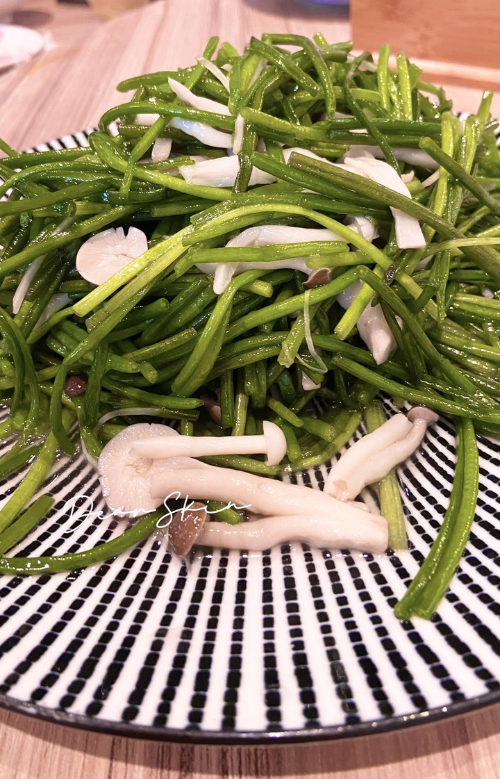 Sidewalk人行道蔬食-竹北店