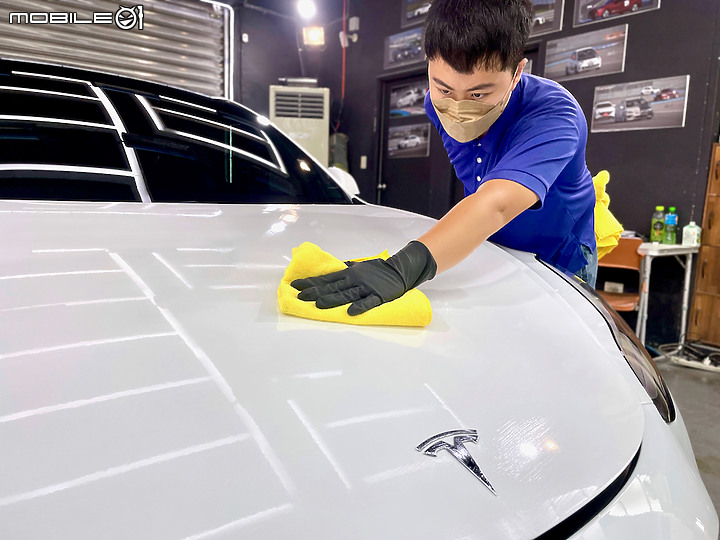 特斯拉 Model 3 鍍膜好?還是包膜好?優缺點比較分析
