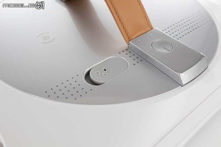 【開箱實測】窗戶好髒？就交給擦窗機器人！ECOVACS 科沃斯「GLASSBOT W1 PRO」全新登場
