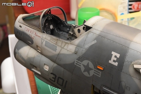 [模型製作記] 1/32 A-7E 戰鬥紅雞
