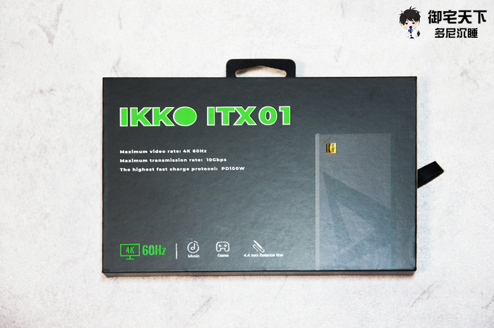 開箱|IKKO ITX01 HUB 10 合 1 多功能集線器 - 為影音創作者打造,USB、記憶卡、HDMI、音源孔通通有!