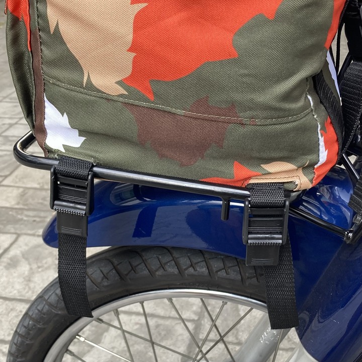 Poler跟全聯的集點換購活動其中有一個保冰相機包