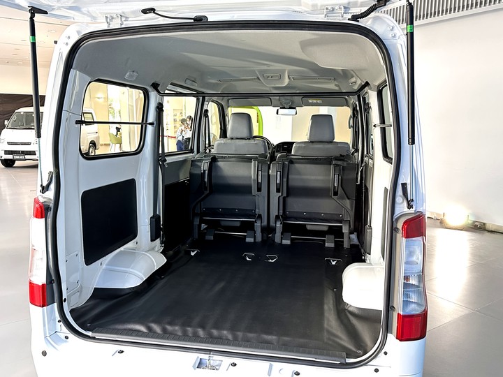 【採訪】Toyota Town Ace 廂型車54.5萬元起展開預售,實車細節與空間賞析