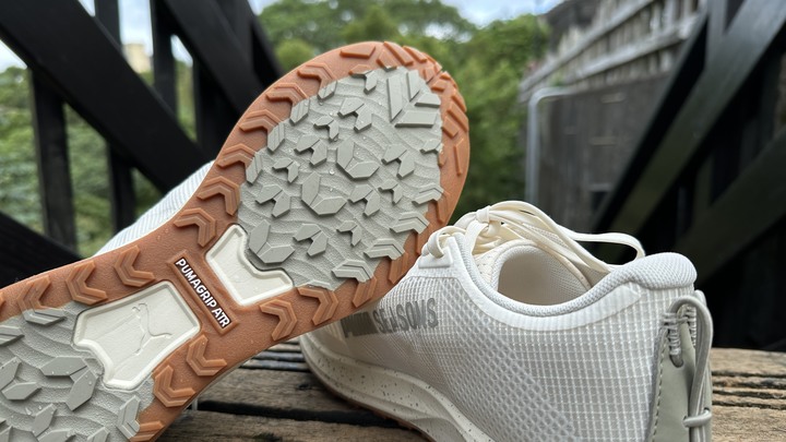 給我暖型冬季的 PUMA SEASONS 慢跑系列 ｜高端戶外機能服飾