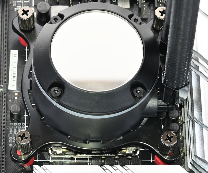 Cougar Poseidon GT 360一體式水冷散熱器簡介及測試