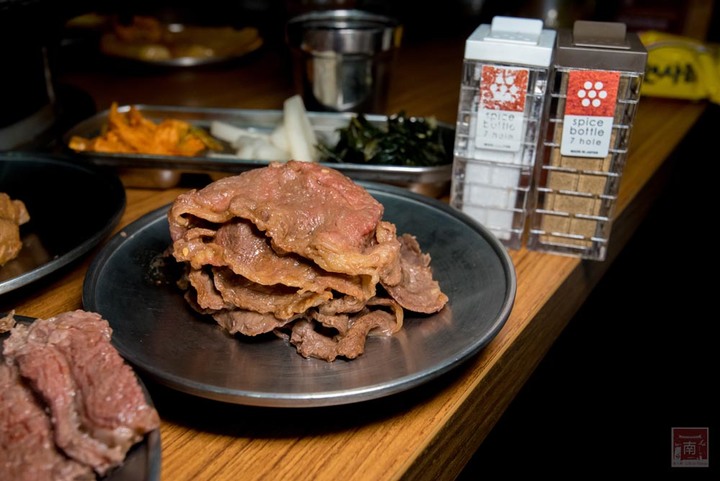 【臺南美食】台南韓式燒肉吃到飽,只要9起就有韓國烤肉和火鍋吃到飽~吃道飽韓式燒肉火鍋