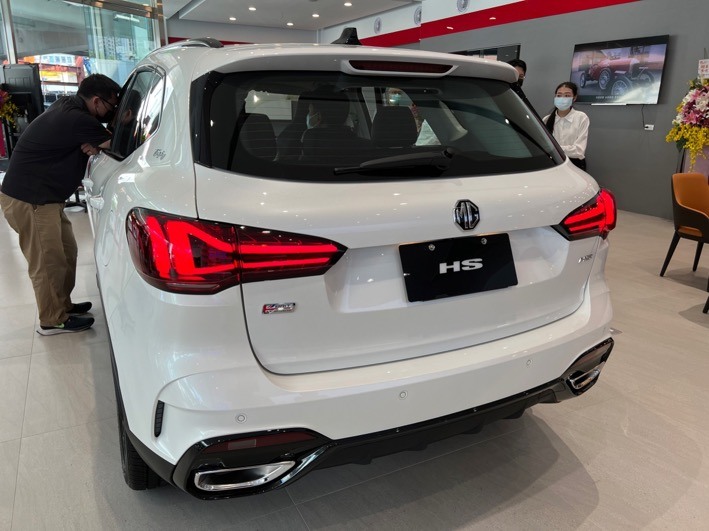 看完車後，從3000轉20000下訂的心得