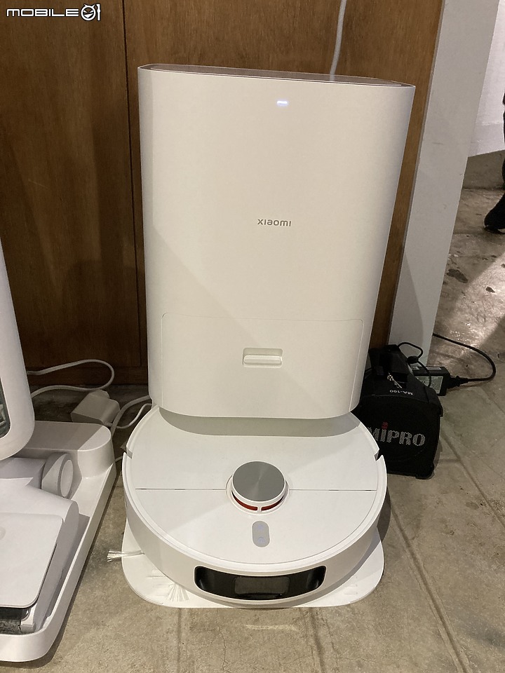 小米新機發表會 | X10+掃拖機器人 | W10 Ultra高溫無線洗地機 | 讓你當個全方位懶人