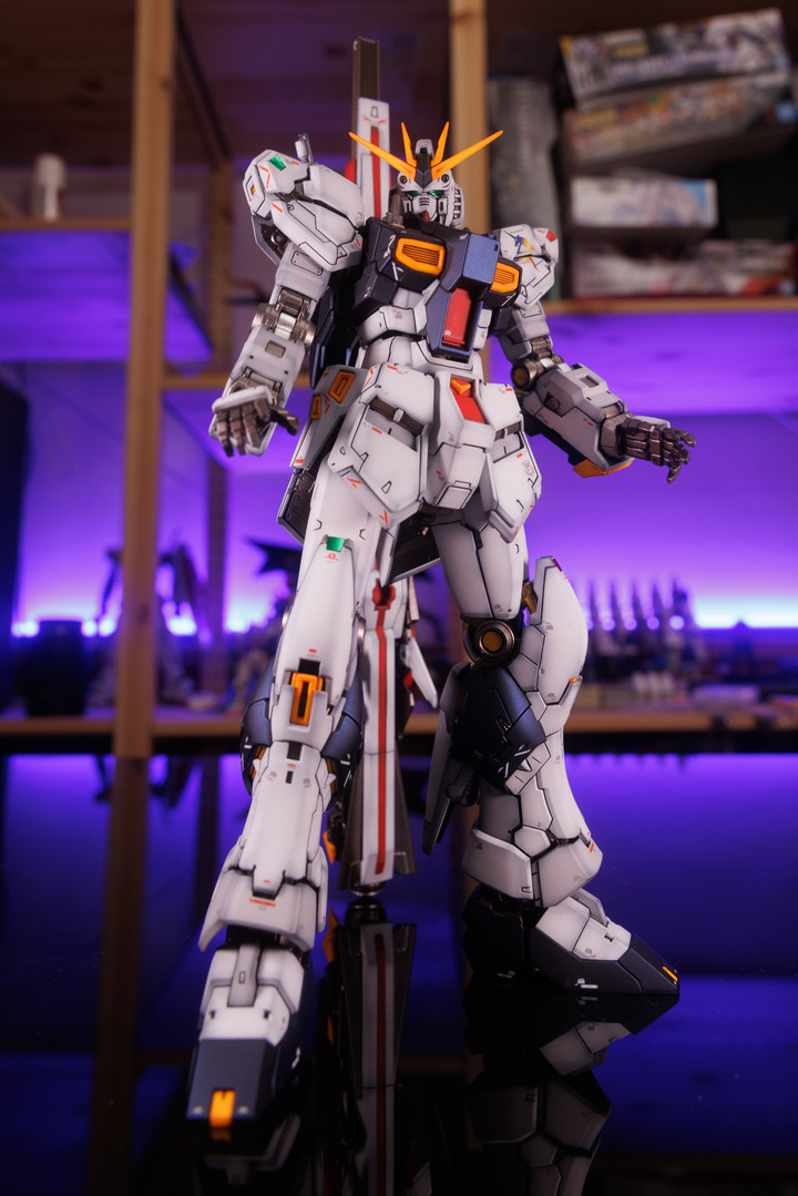 來自福岡的頂級和牛 萬代 RG 1/144 RX-93FF ν Gundam