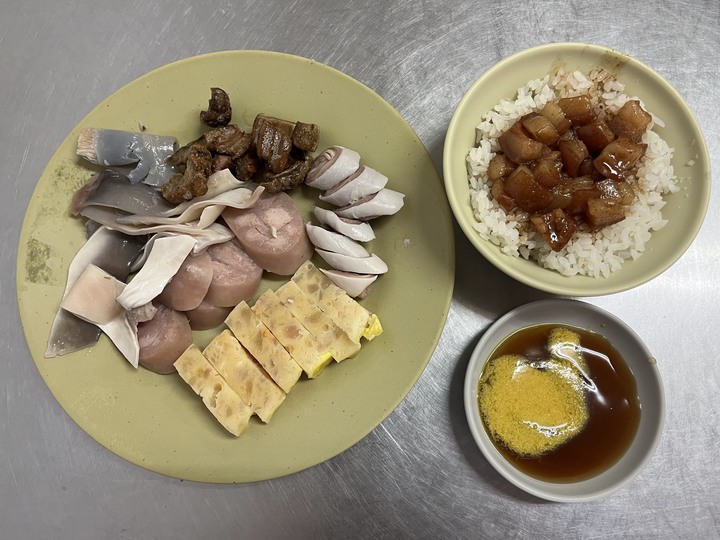 [食記] 阿龍香腸熟肉，台灣台南中西，自1930年開業至今的台南特色黑白切