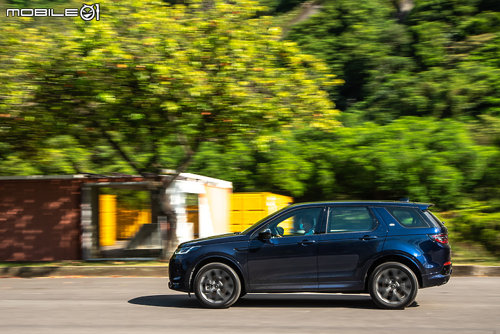 Land Rover新年式Discovery Sport P250 R-Dynamic SE七座車型試駕|配備有增亦有減,空間機能依然表現亮眼!