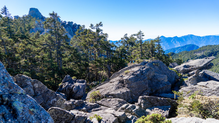 2022.09.25-28 南湖群峰之馬比杉山