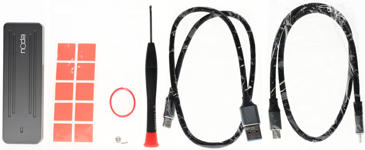 noda R9磁吸後蓋款M.2 NVMe_SATA兩用SSD外接盒簡介及測試