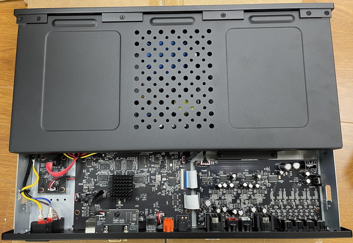 點我看大圖 GIEC BDP-G5800 4K UHD播放機改機全紀錄