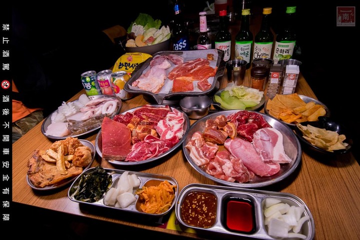 【臺南美食】台南韓式燒肉吃到飽,只要9起就有韓國烤肉和火鍋吃到飽~吃道飽韓式燒肉火鍋