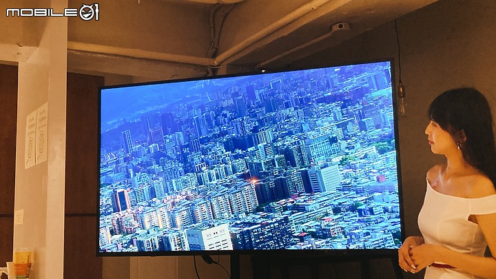 小米新機發表會 | X10+掃拖機器人 | W10 Ultra高溫無線洗地機 | 讓你當個全方位懶人