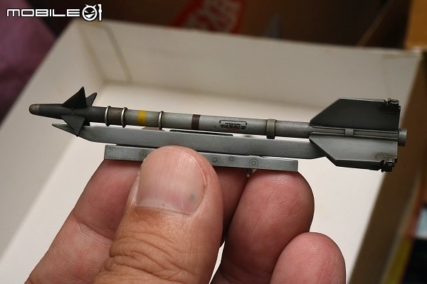 [模型製作記] 1/32 A-7E 戰鬥紅雞