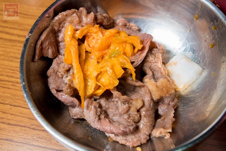 【臺南美食】台南韓式燒肉吃到飽,只要9起就有韓國烤肉和火鍋吃到飽~吃道飽韓式燒肉火鍋