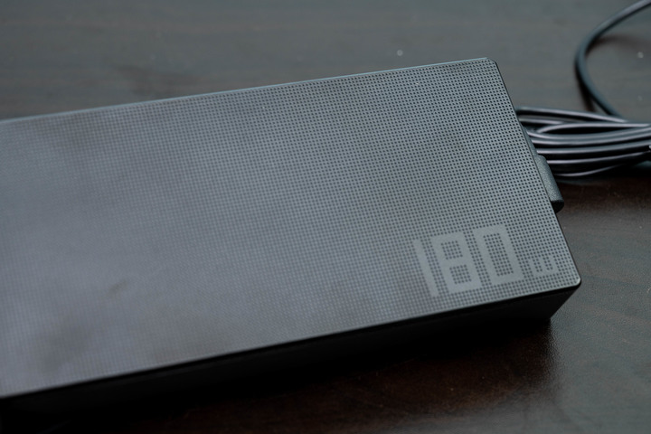 平價入門優選，ASUS TUF Gaming DASH F15 FX517ZC 電競筆電開箱測試