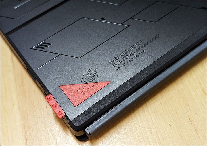 ROG Flow Z13不專業開一下箱