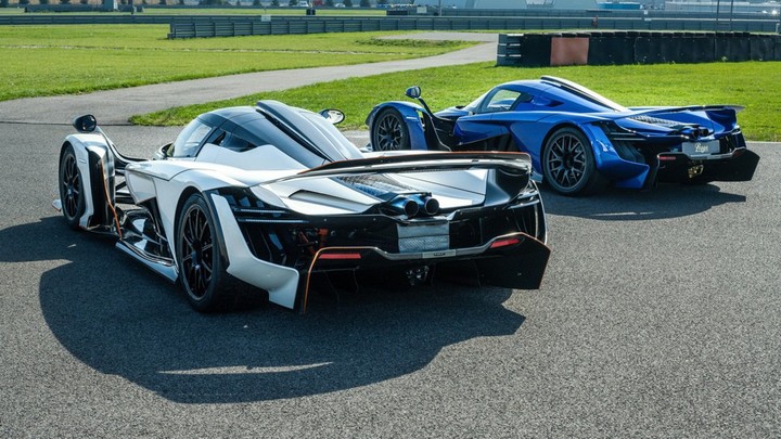 Nissan GT-R的動力、前F1車手調校 700匹捷克超跑Praga Bohema登場!