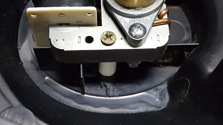 點我看大圖 太星電工的爛東西...
