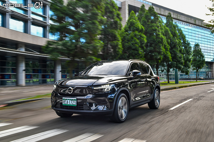 Volvo XC40 Recharge Single Motor全台首試(租?) │ 更便宜也更好開,先相處後再購買!