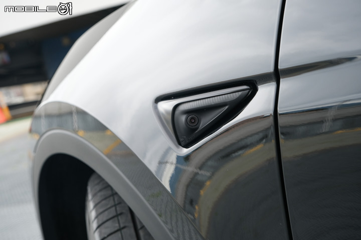 Tesla Model Y Performance 試駕|來看電動休旅新神車如何虜獲人心!