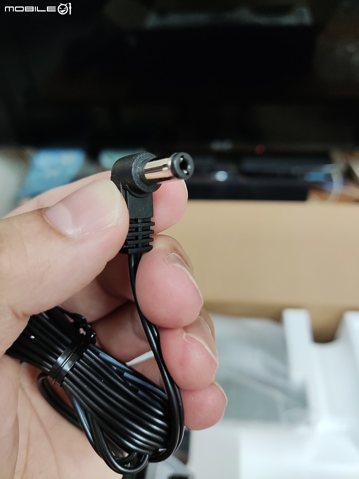 【 體驗分享 】Panasonic MC-A13G 羽量級無線吸塵器，極致輕巧天天打掃也不累！