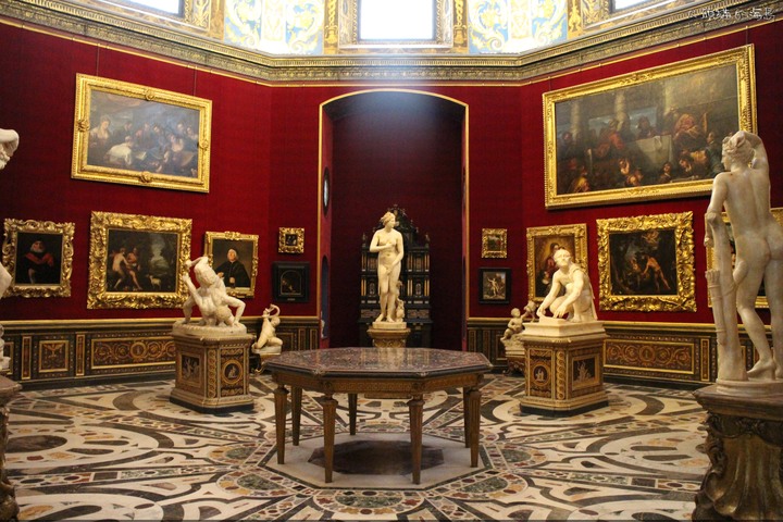 [大頭貓的海島] 佛羅倫斯權貴家族梅迪西的博物館 (Medici Family's Uffizi in Florence)