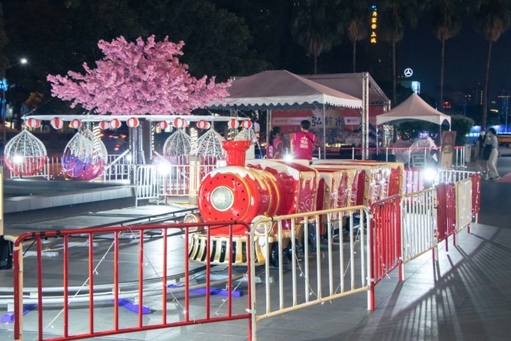 2022台中耶誕主題樂園夢幻登場！5項設施一路FUN玩到過年