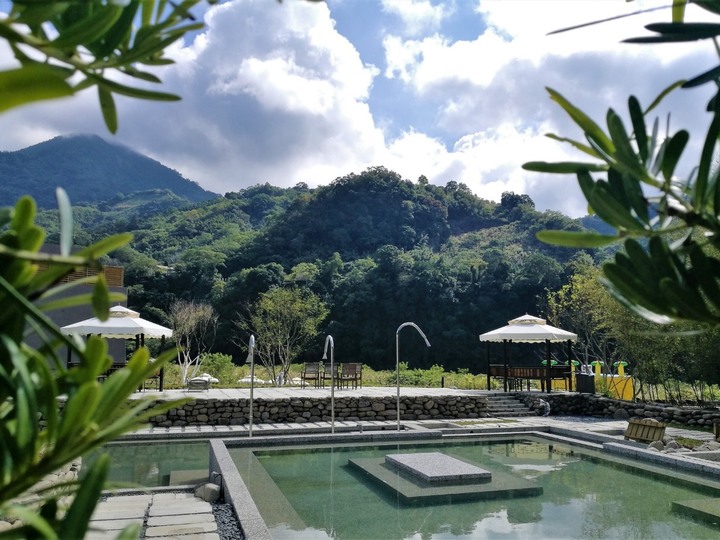 第一次體驗懶人野奢露營Glamping