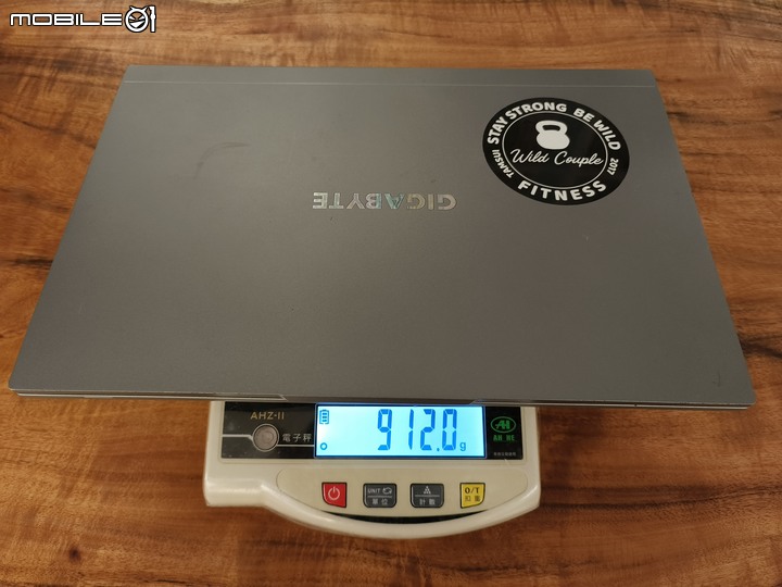 [開箱] 惠普 HP Elite Dragonfly G3 專為頂尖商務族群設計的豪華體驗