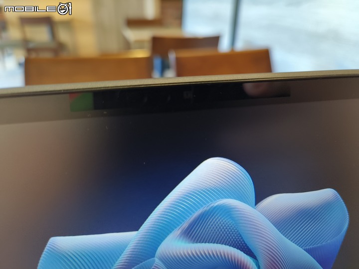 [開箱] 惠普 HP Elite Dragonfly G3 專為頂尖商務族群設計的豪華體驗