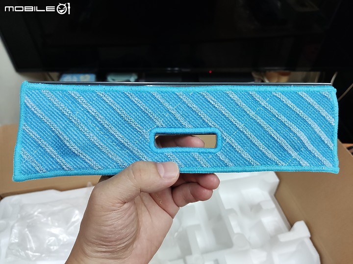 【 體驗分享 】Panasonic MC-A13G 羽量級無線吸塵器，極致輕巧天天打掃也不累！