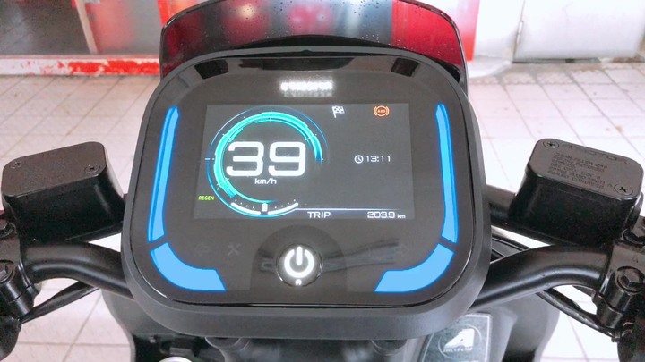 宏佳騰智慧電車Ai-1 Ultra Belt 試乘新體驗初分享！