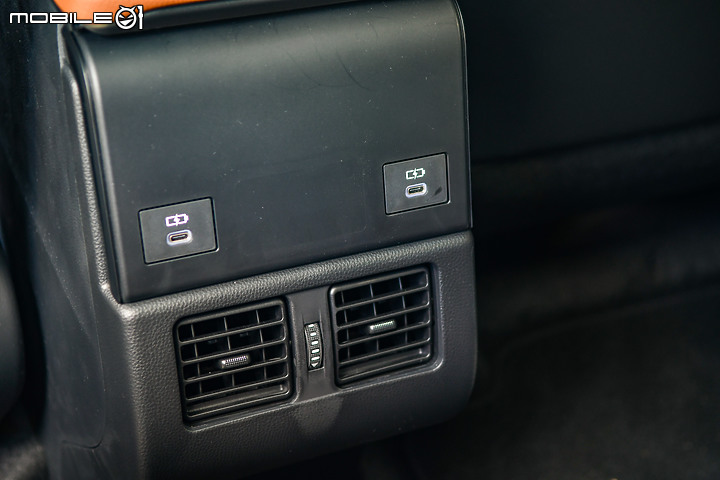 Subaru Solterra 試駕 │ 不失靈魂的純電,滿配bZ的體驗!