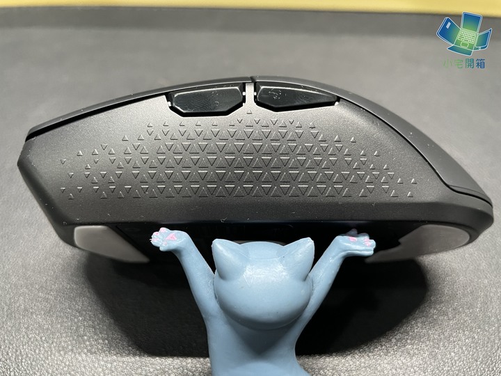 點我看大圖 【小宅開箱】海盜船迷你三角刃減重啦!Corsair Katar Elite Wireless無線三模電競滑鼠開箱