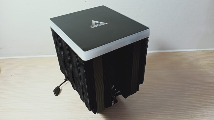 雙塔式塔散新選擇 Montech Metal DT24開箱實測