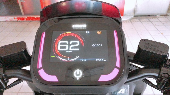 宏佳騰智慧電車Ai-1 Ultra Belt 試乘新體驗初分享！