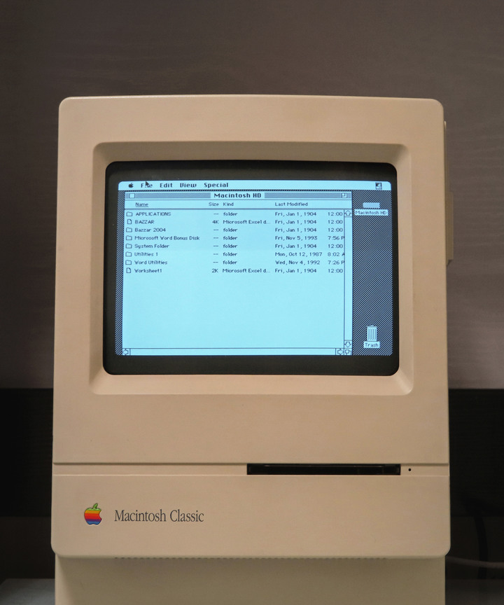 點我看大圖 【攝影分享】用肥皂水把Macintosh Classic救回來了