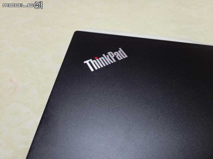 新購入商務機ThinkPad E15分享